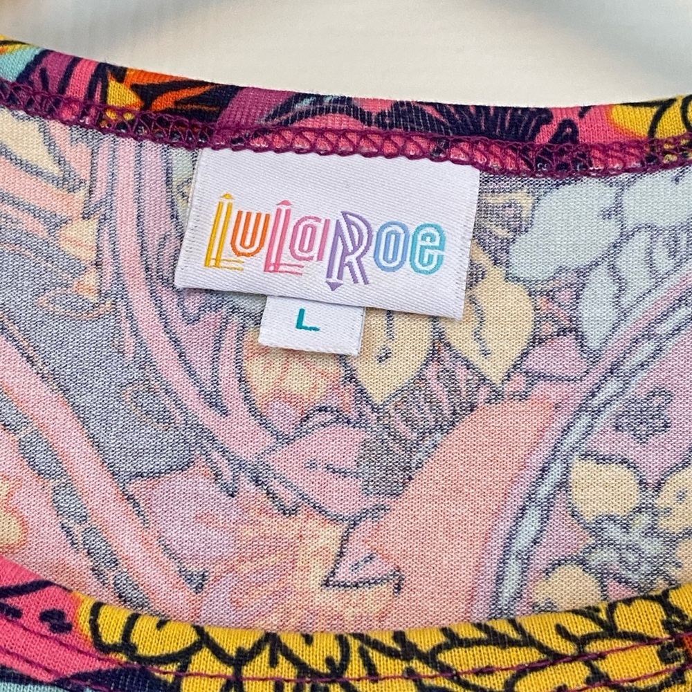 EUC L Lularoe Irma tunic top - Picture 3 of 4